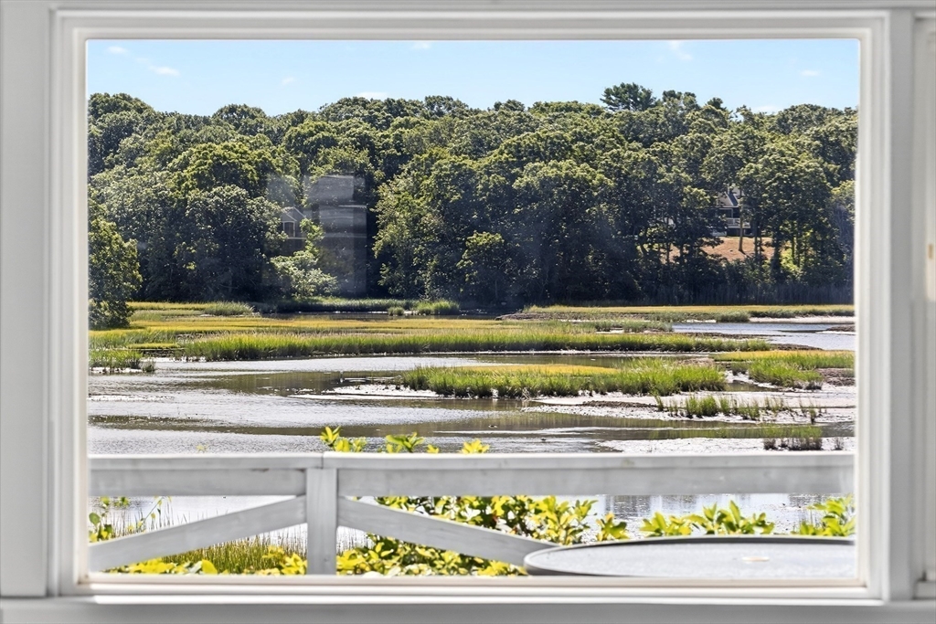 345 Quaker Road Falmouth, MA 02556 - Photo 27 of 33