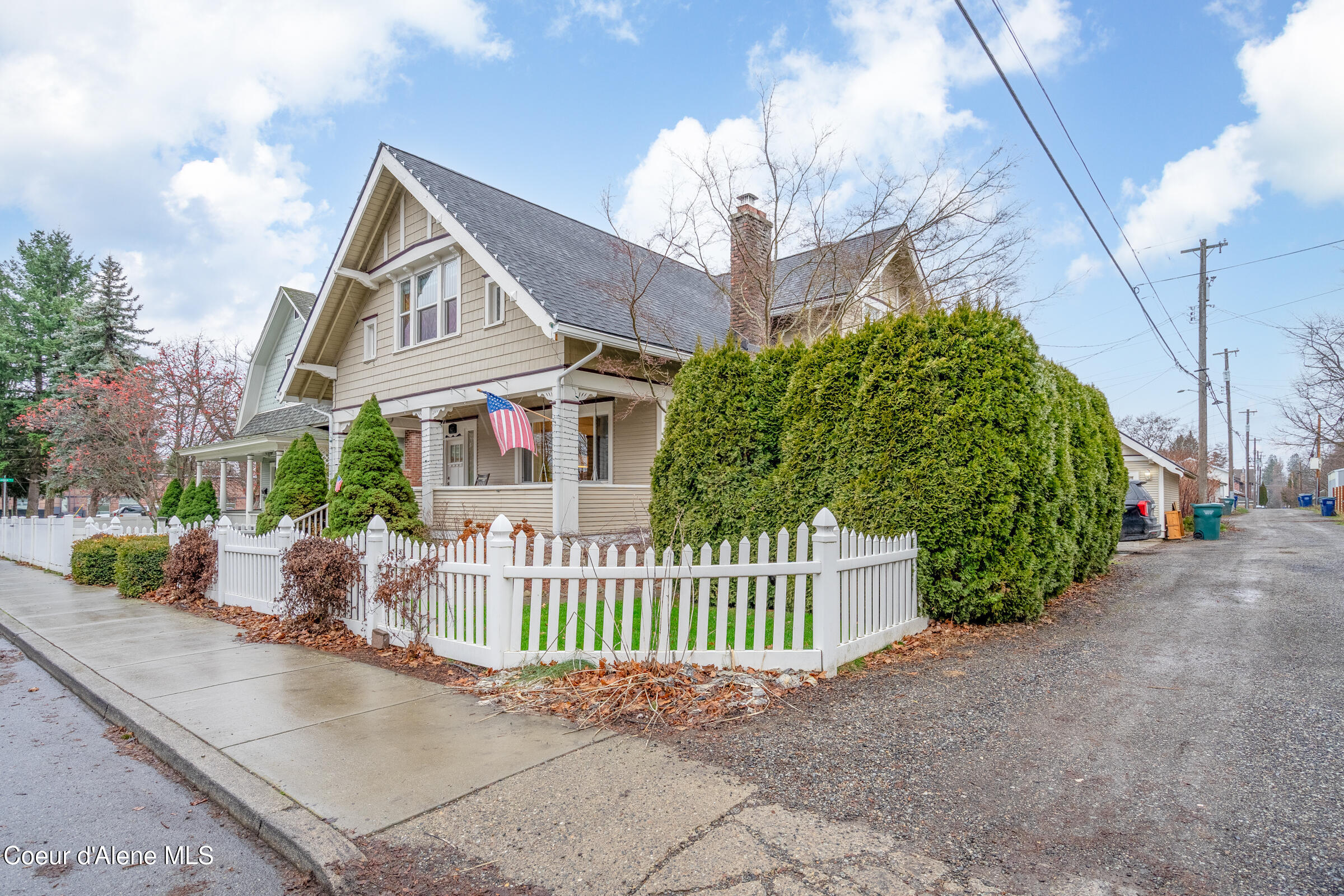 607 North 7th Street Coeur D'Alene, ID 83814 - Photo 2 of 21 002-607North7thStreet-CoeurdAlene-ID-838