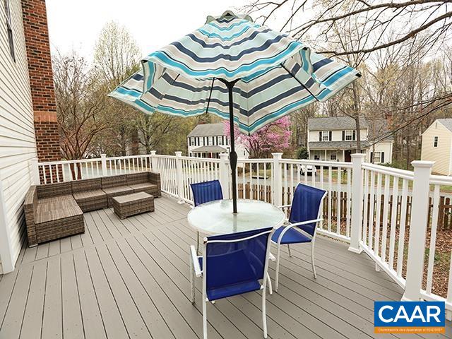 150 Olton Place Charlottesville, VA 22902 - Photo 27 of 40 a outdoor space with patio