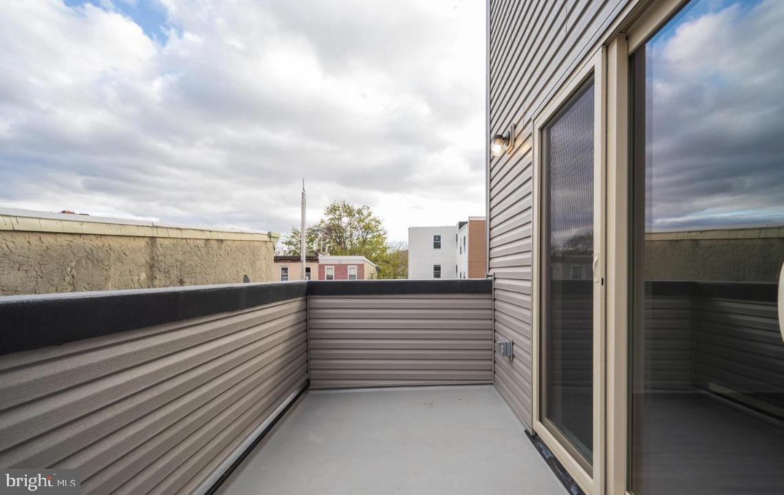 727 North 39th Street, Unit 2 Philadelphia, PA 19104 - Photo 2 of 15