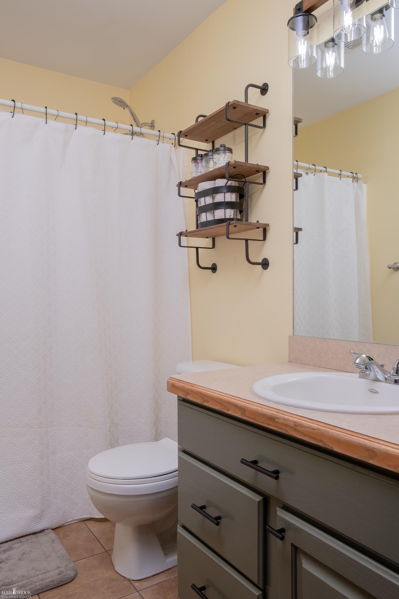 4492 North Belsay Road Flint, MI 48506 - Photo 26 of 34 50142908-c9f07c8e-6172-4dad-970f-c7a504226fd3.JPG