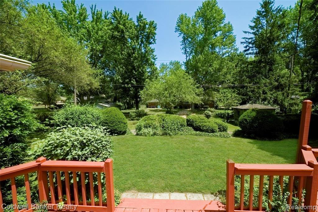 28390 Farmington Road Farmington Hills, MI 48334 - Photo 26 of 37