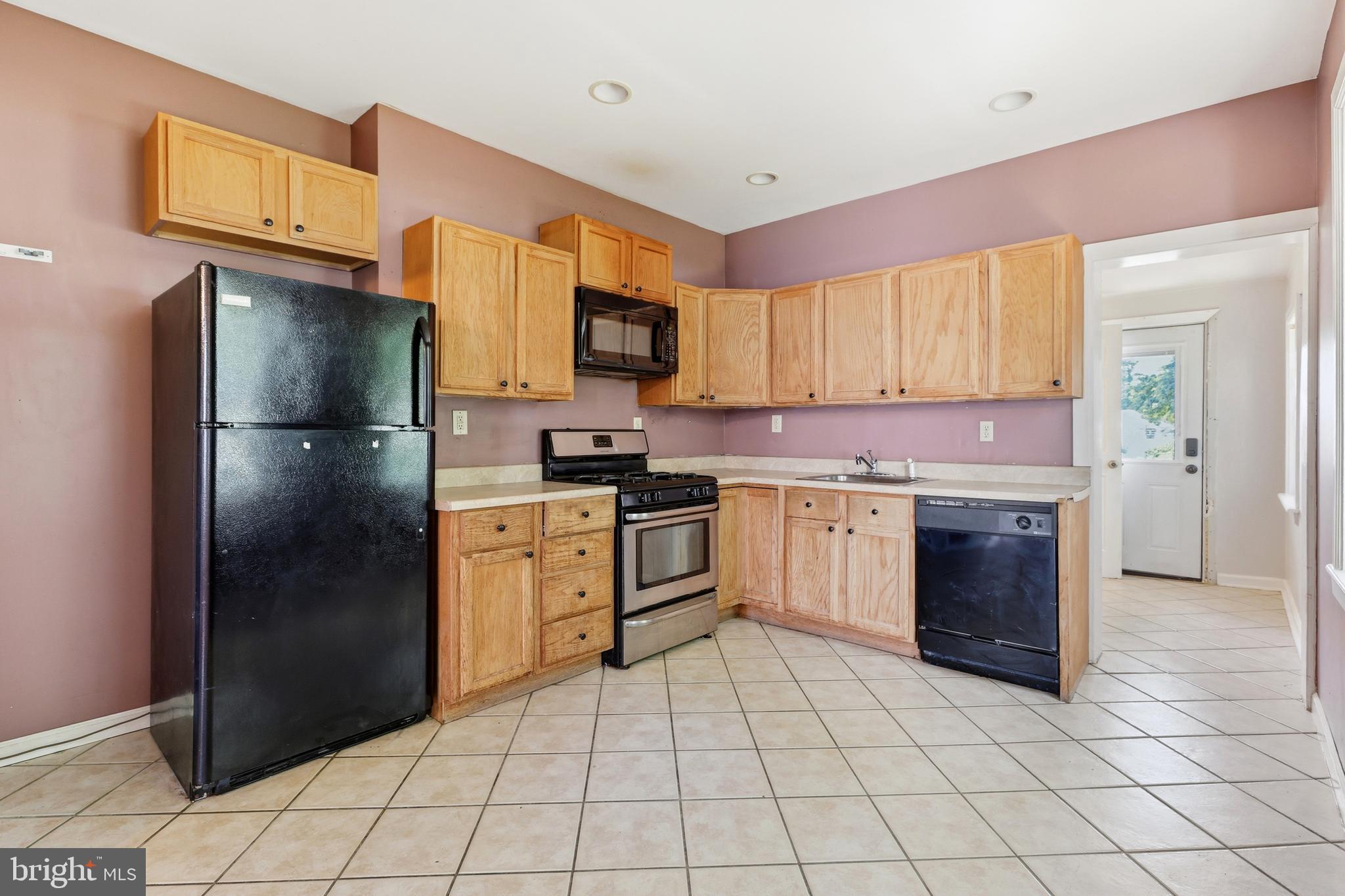 910 Columbus Road Burlington, NJ 08016 - Photo 9 of 33