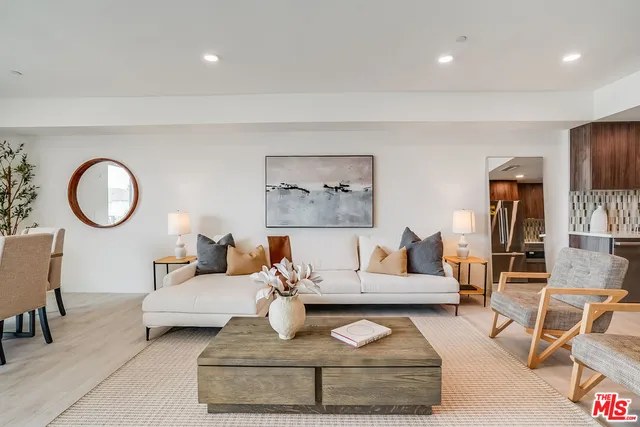 $5,995 | 1021 South Shenandoah Street, Unit 501, Los Angeles, CA 90035