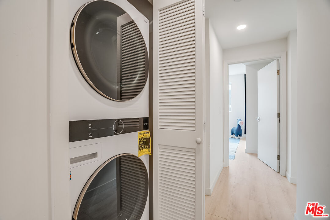1021 South Shenandoah Street, Unit 501 Los Angeles, CA 90035 - Photo 16 of 19 a close view of washer and dryer