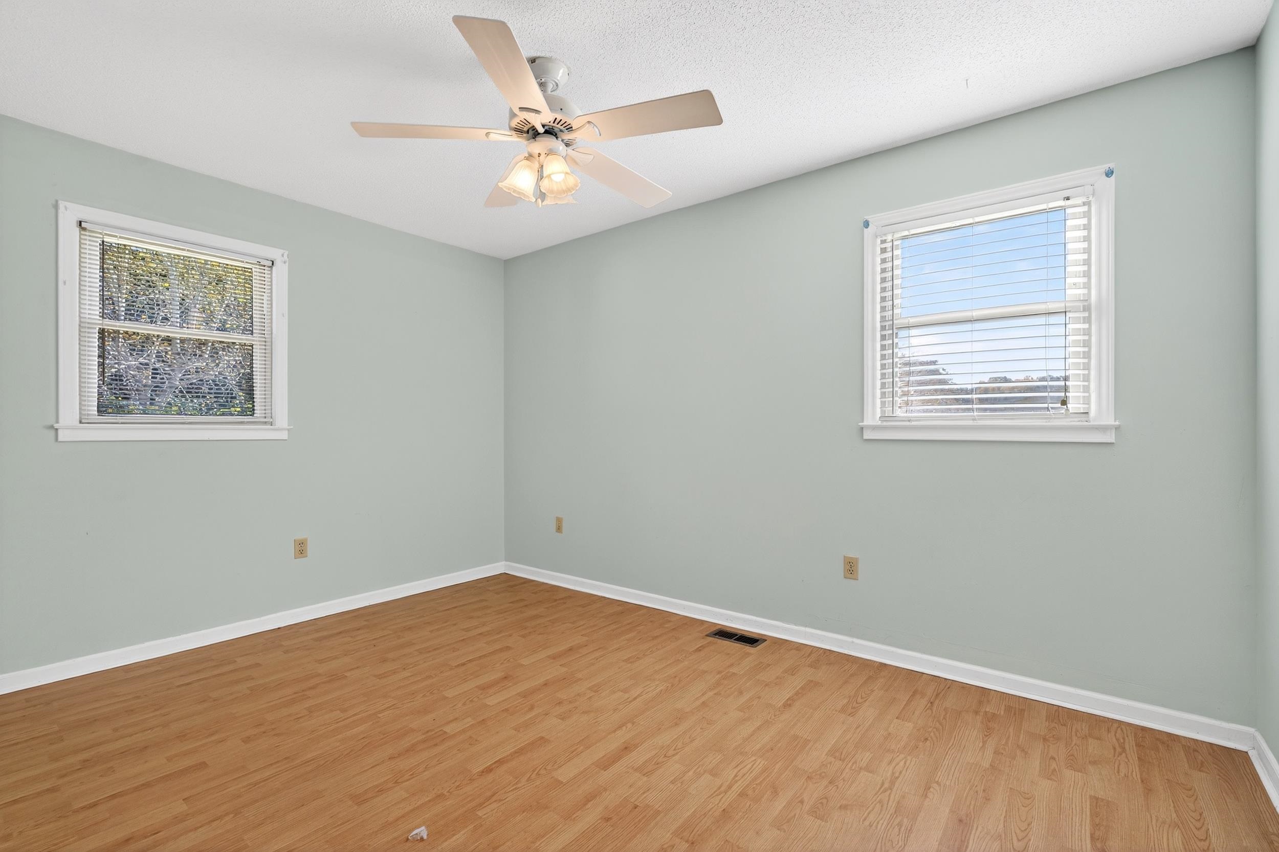 109 Edgewood Avenue Easley, SC 29640 - Photo 16 of 31