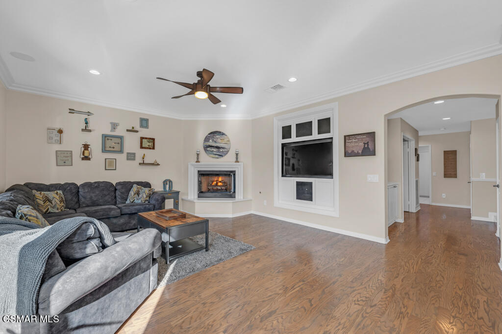 58 Highland Road Simi Valley, CA 93065 - Photo 17 of 72 58 Highland Rd- HsHProd-26
