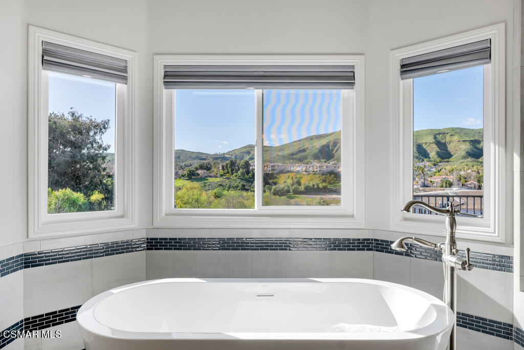 58 Highland Road Simi Valley, CA 93065 - Photo 32 of 72 58 Highland Rd- HsHProd-42
