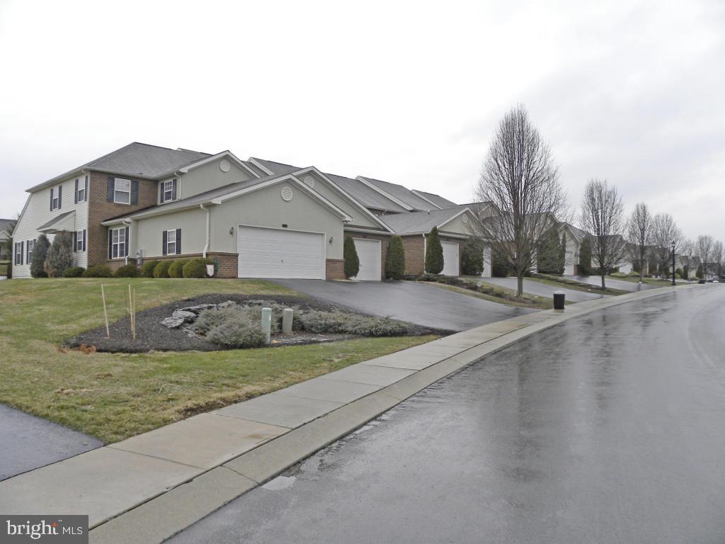 135 Sutherland Road Lancaster, PA 17603 - Photo 16 of 16 Gallery Image 16