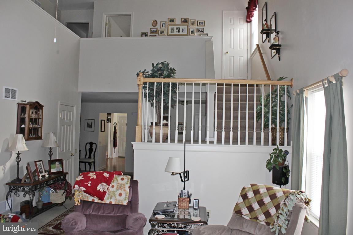 135 Sutherland Road Lancaster, PA 17603 - Photo 3 of 16 Gallery Image 3