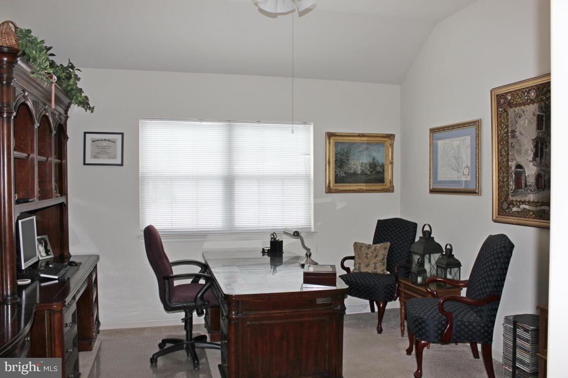 135 Sutherland Road Lancaster, PA 17603 - Photo 8 of 16 Gallery Image 8
