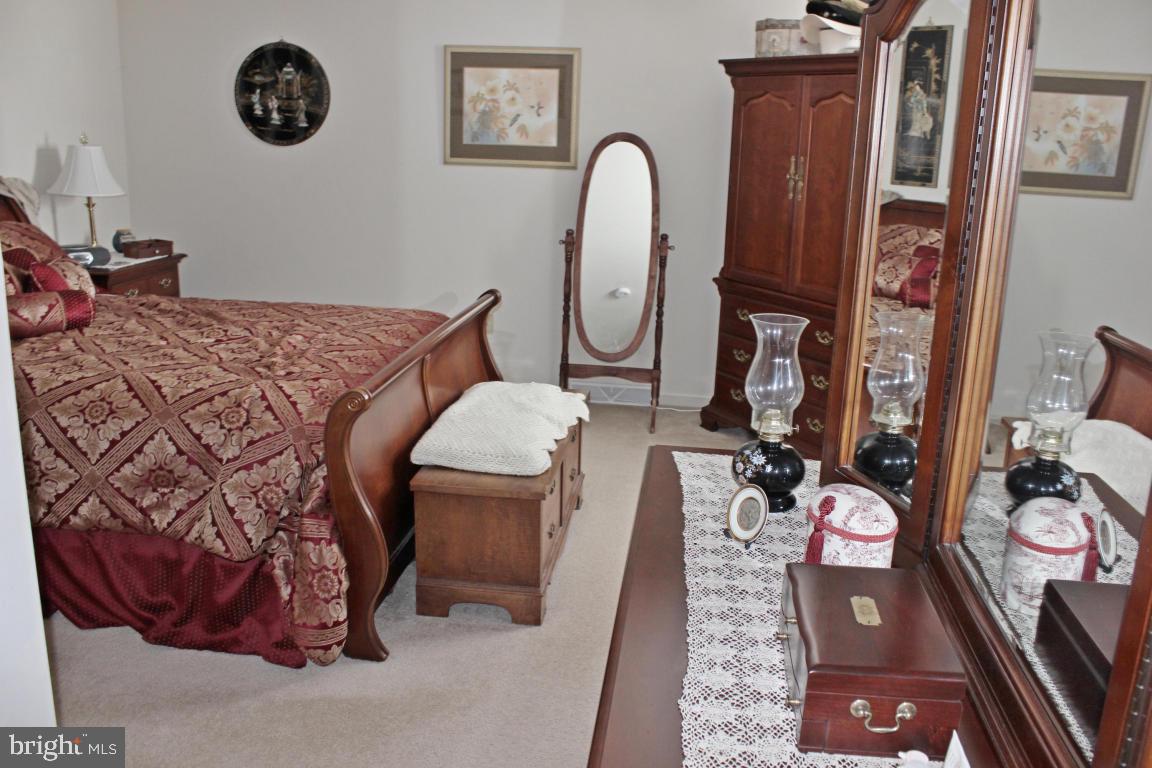 135 Sutherland Road Lancaster, PA 17603 - Photo 9 of 16 Gallery Image 9