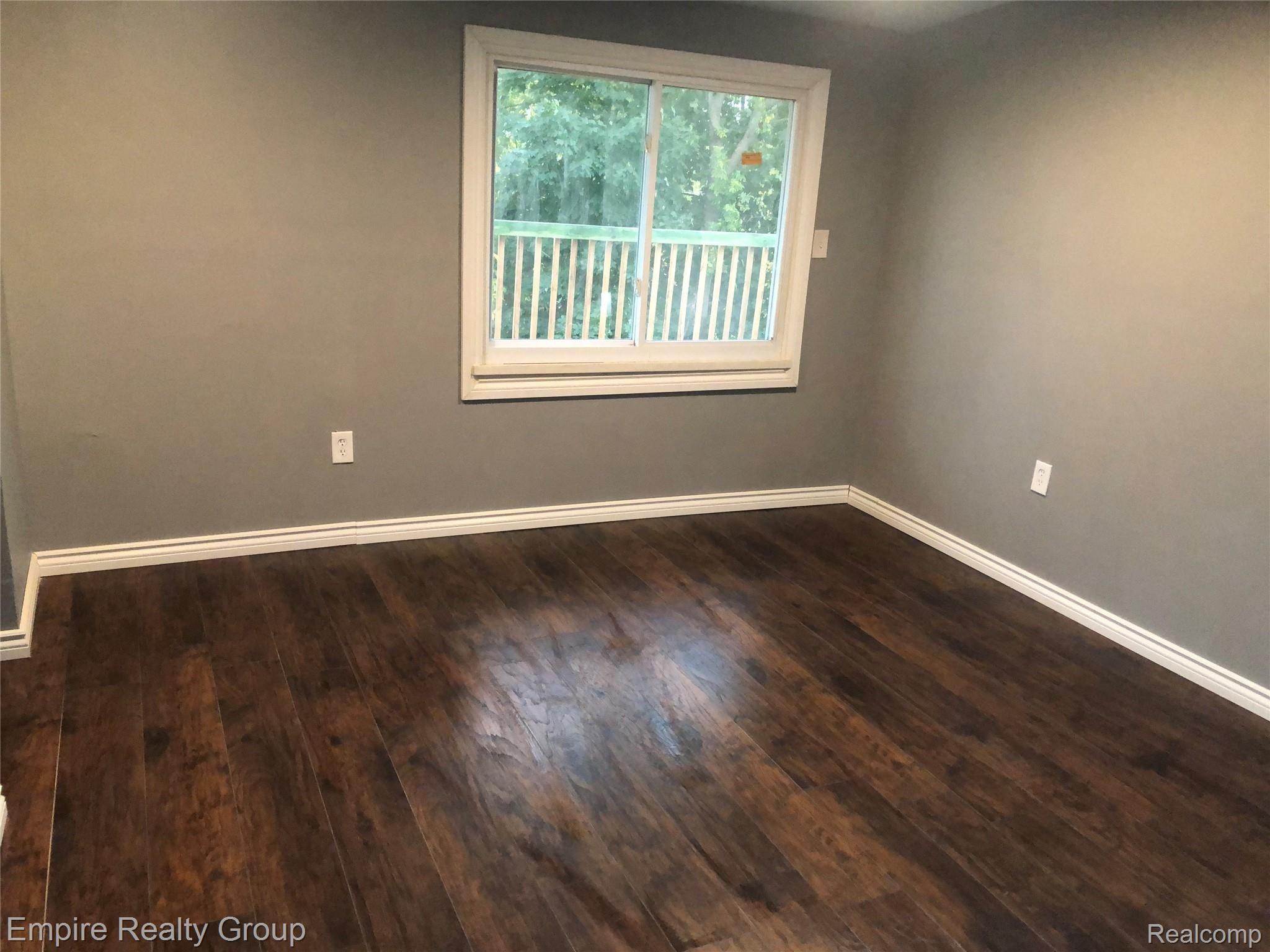 3100 Inkster Road Inkster, MI 48141 - Photo 10 of 15 969639AF-46DD-4ECC-A821-DABE52B259D5.jpeg