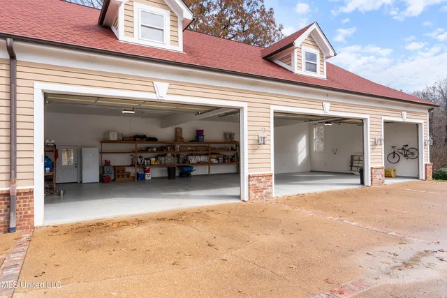 $6,775,000 | 532 Quailwood Road, Holly Springs, MS 38635