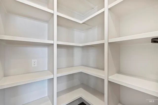 $550,000 | 5095 South Palatino Way, Meridian, ID 83642