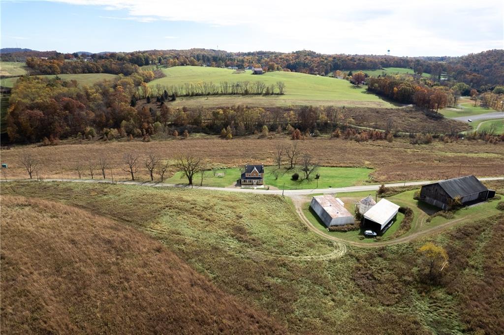 843 Pine Run Road Apollo, PA 15613 - Photo 5 of 35 an aerial view of a house with a yard