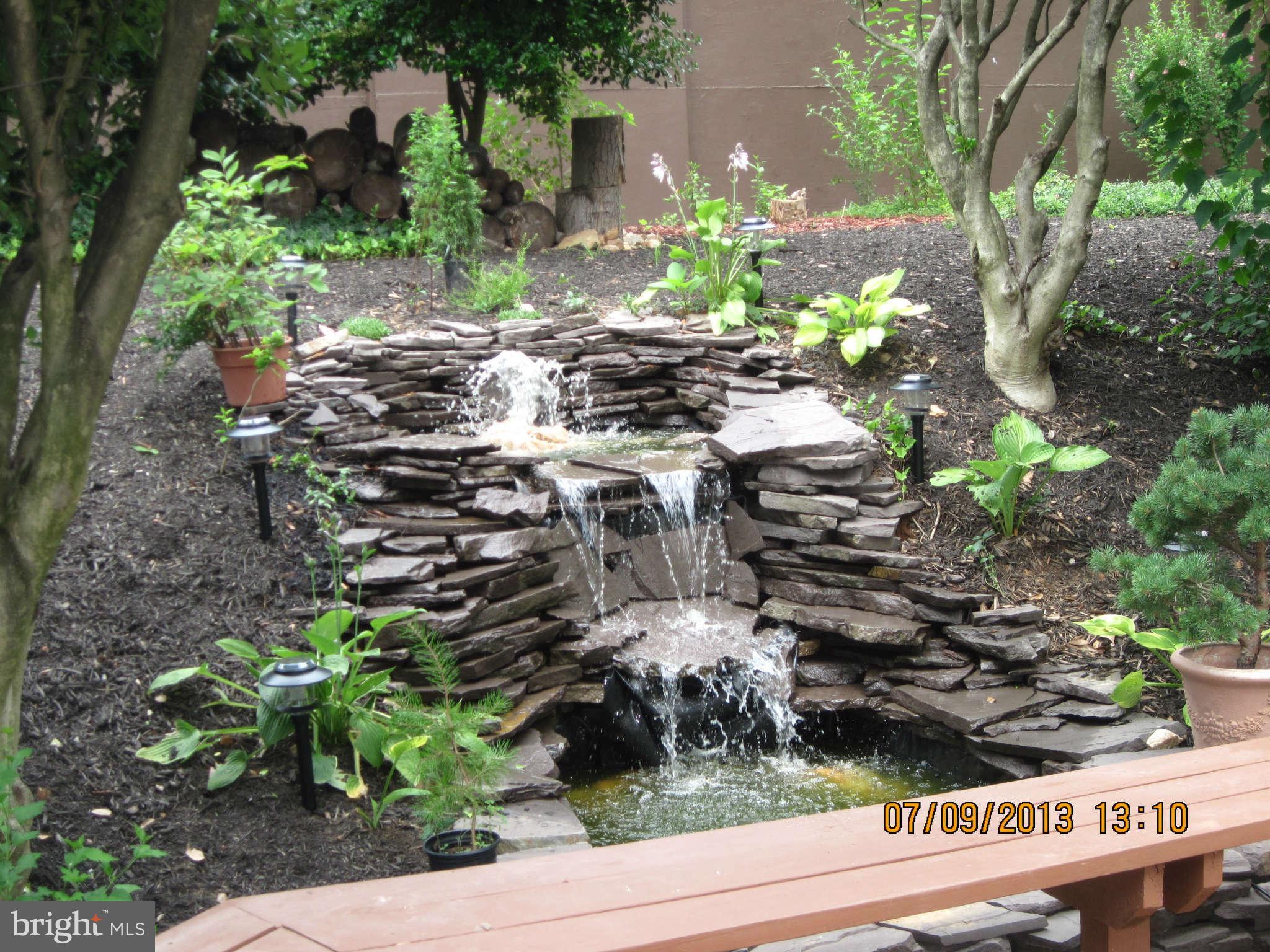 7918 Jansen Drive Springfield, VA 22152 - Photo 13 of 18 Exterior Rear