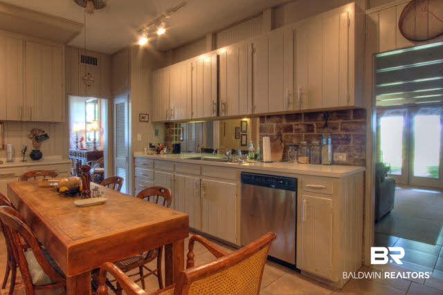 22701 Ecor Rouge Lane Fairhope, AL 36532 - Photo 19 of 45 kitchen