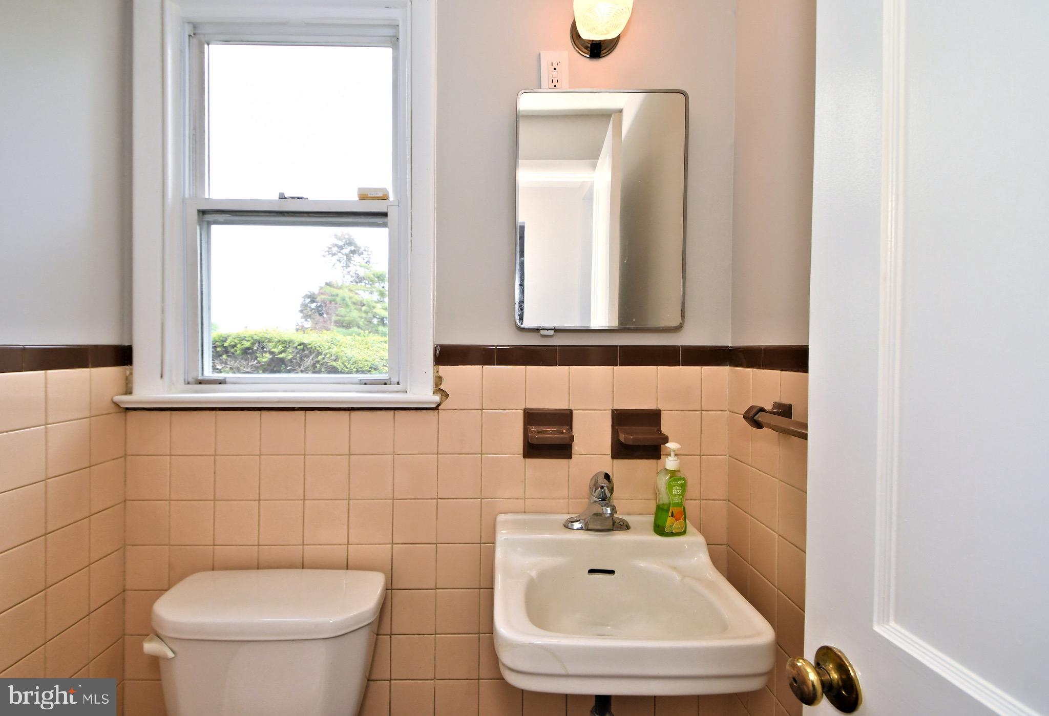312 Evergreen Road Horsham, PA 19044 - Photo 20 of 51 Gallery Image 20