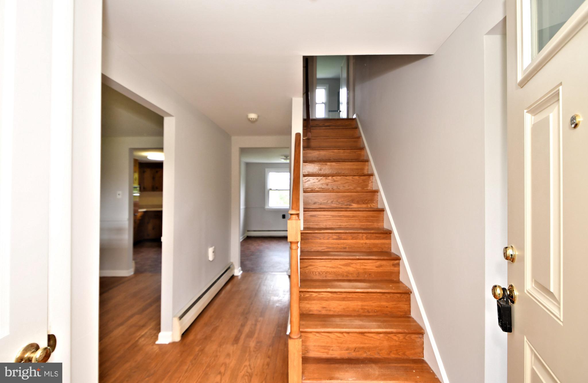 312 Evergreen Road Horsham, PA 19044 - Photo 2 of 51 Gallery Image 2