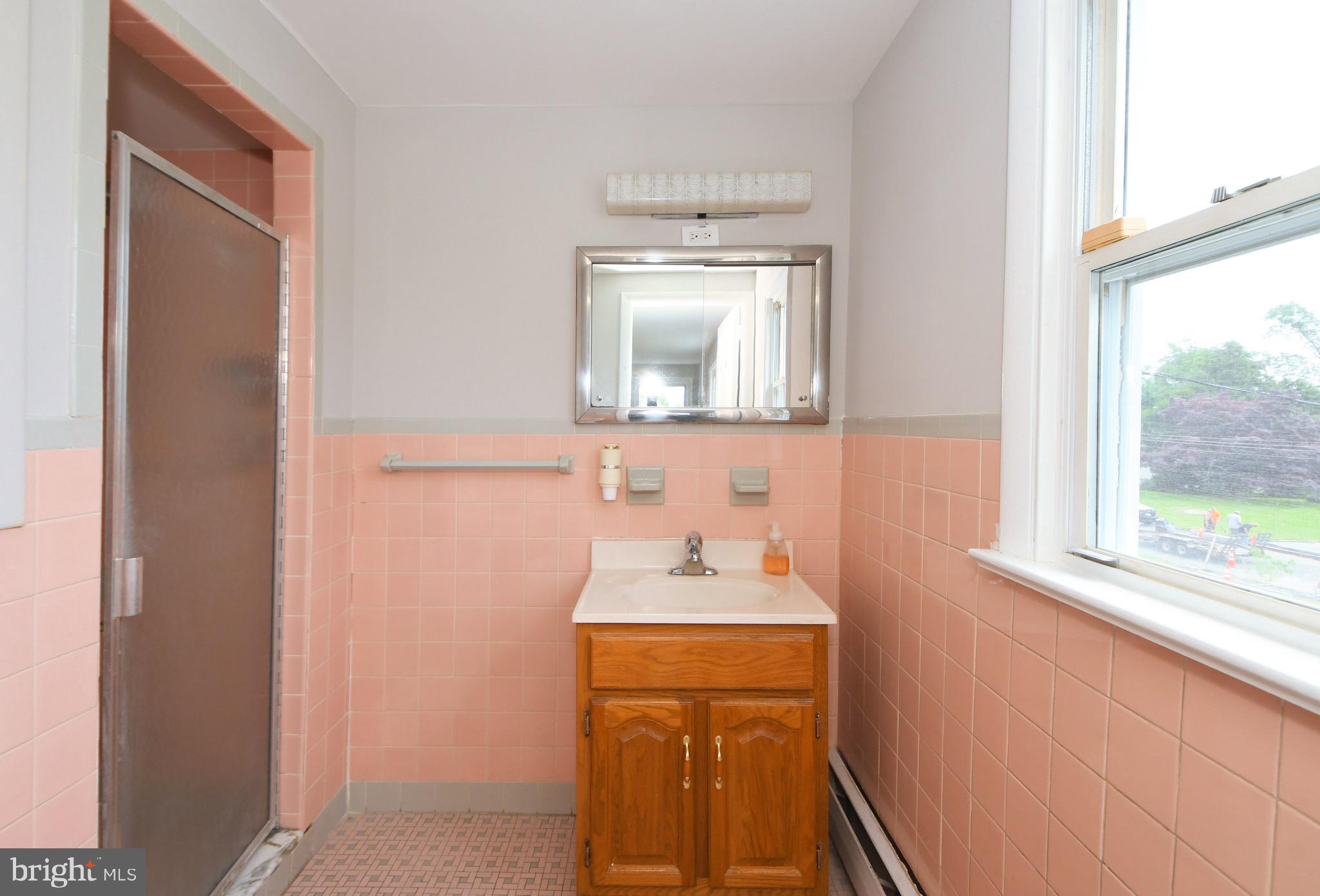 312 Evergreen Road Horsham, PA 19044 - Photo 26 of 51 Gallery Image 26