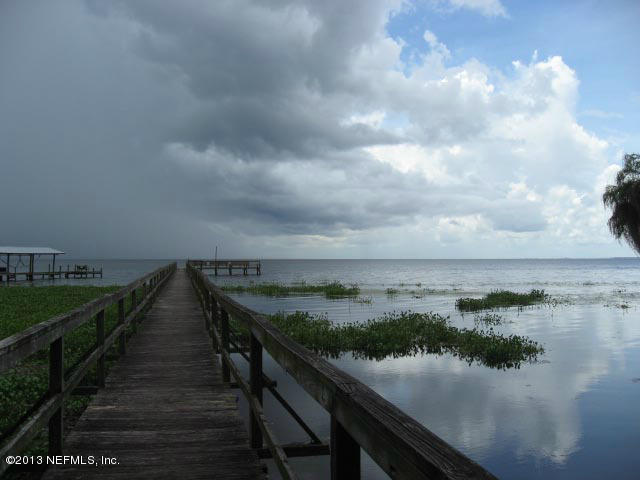 124 Juniper Road Georgetown, FL 32139 - Photo 9 of 9 a view of a lake from a balcony