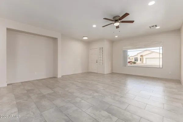 $2,500 | 5665 West Laurie Lane, Glendale, AZ 85302