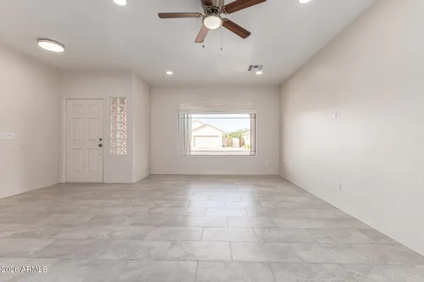 $2,500 | 5665 West Laurie Lane, Glendale, AZ 85302