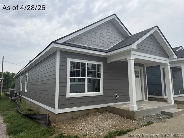 $224,900 | 424 West 7th Street, New Albany, IN 47150