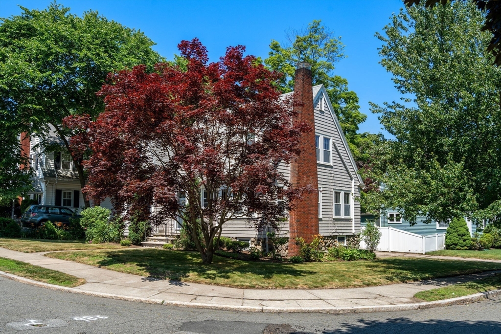 26 Keniston Road Melrose, MA 02176 - Photo 23 of 24 Gallery Image 23