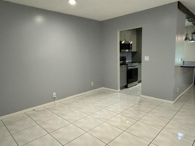 5270 Nesting Way, Unit B Delray Beach, FL 33484 - Photo 14 of 25 IMG_9854