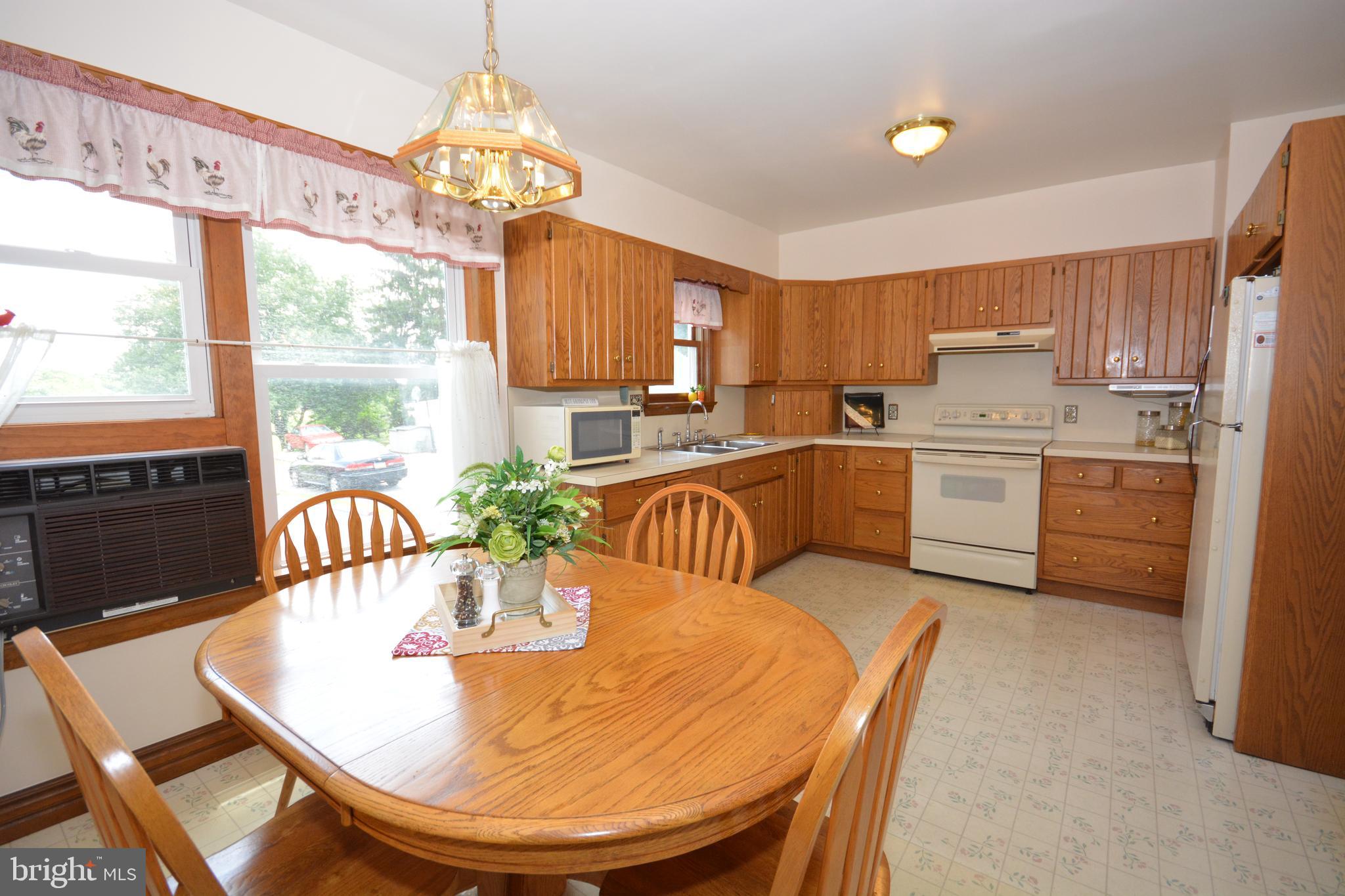 2142 Main Street Lititz, PA 17543 - Photo 15 of 24 Kitchen