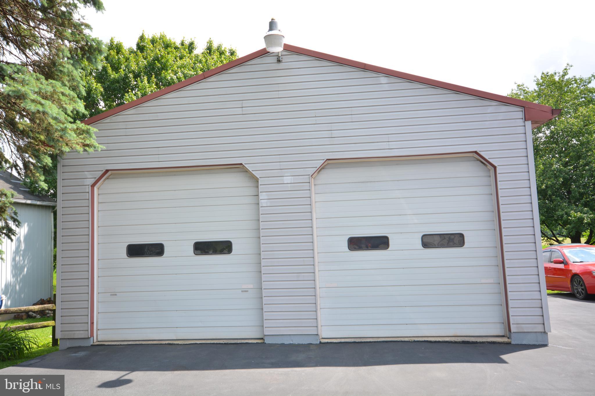 2142 Main Street Lititz, PA 17543 - Photo 22 of 24 Garage