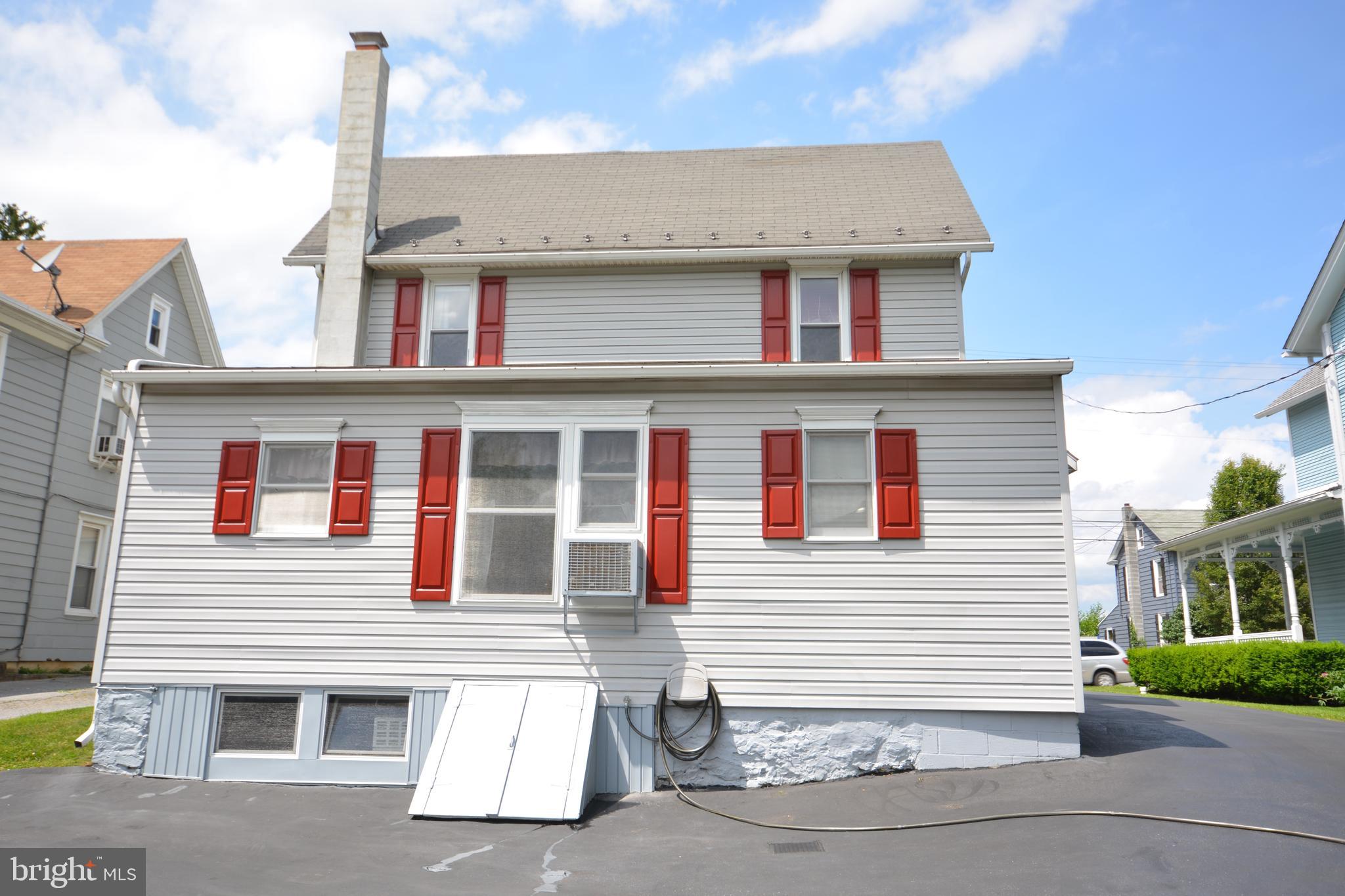 2142 Main Street Lititz, PA 17543 - Photo 4 of 24 Back
