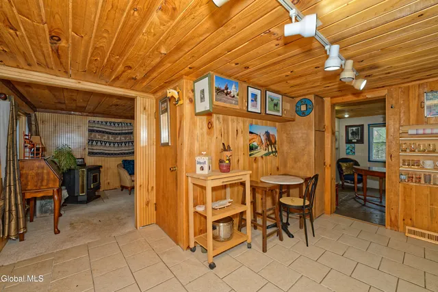 $199,900 | 9 Kilmer Roadway, Greenfield, NY 12850