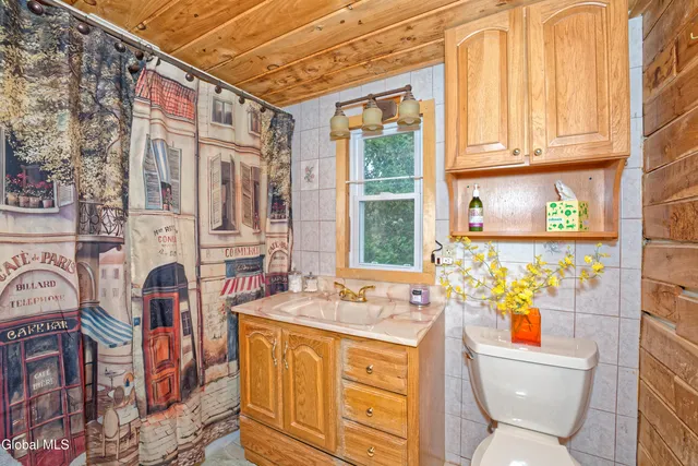 $199,900 | 9 Kilmer Roadway, Greenfield, NY 12850