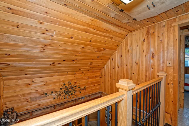 $199,900 | 9 Kilmer Roadway, Greenfield, NY 12850