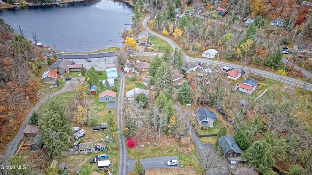 $199,900 | 9 Kilmer Roadway, Greenfield, NY 12850