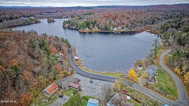 $199,900 | 9 Kilmer Roadway, Greenfield, NY 12850