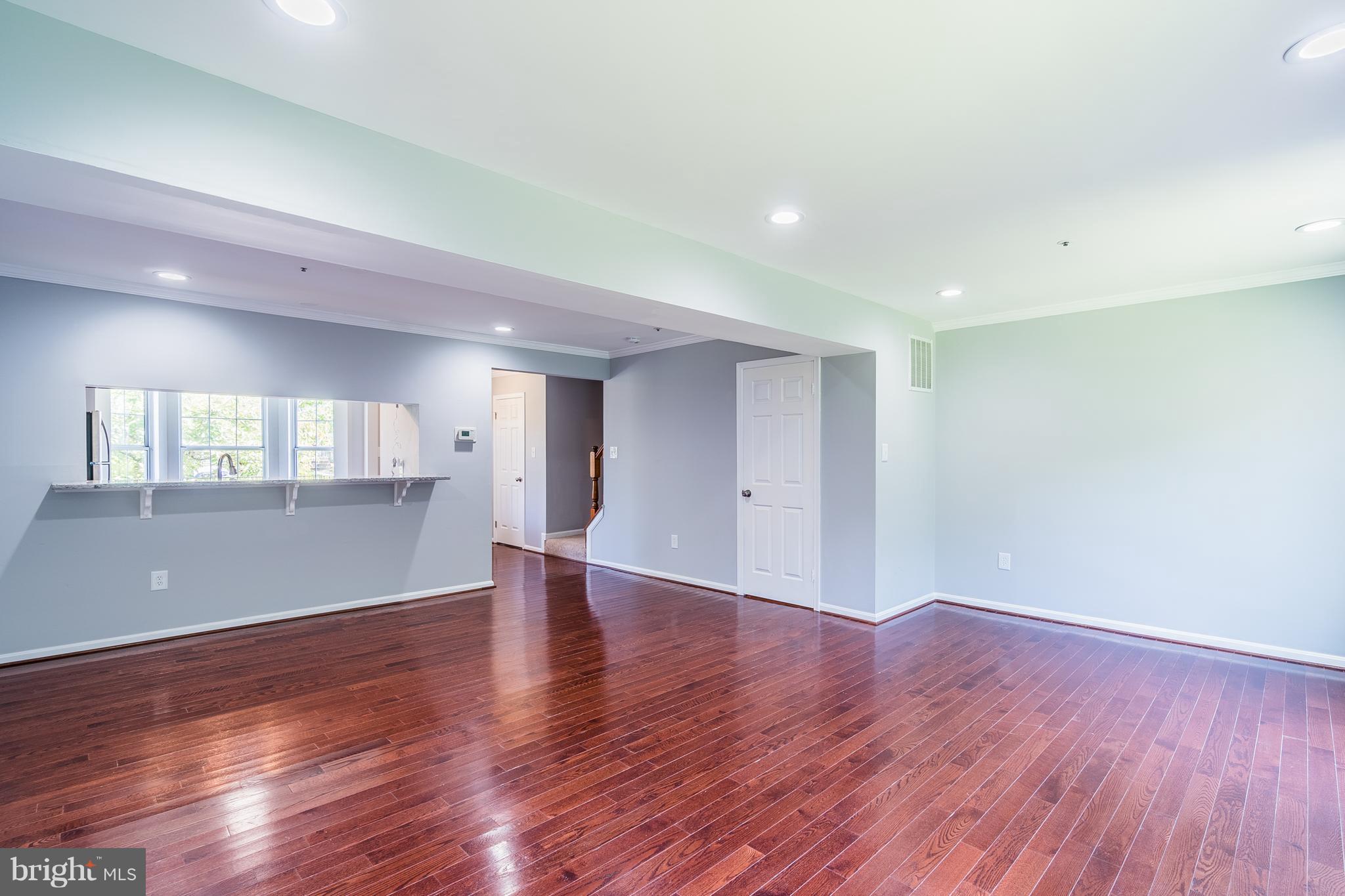 8520 Ritchboro Road District Heights, MD 20747 - Photo 4 of 24 Living Room