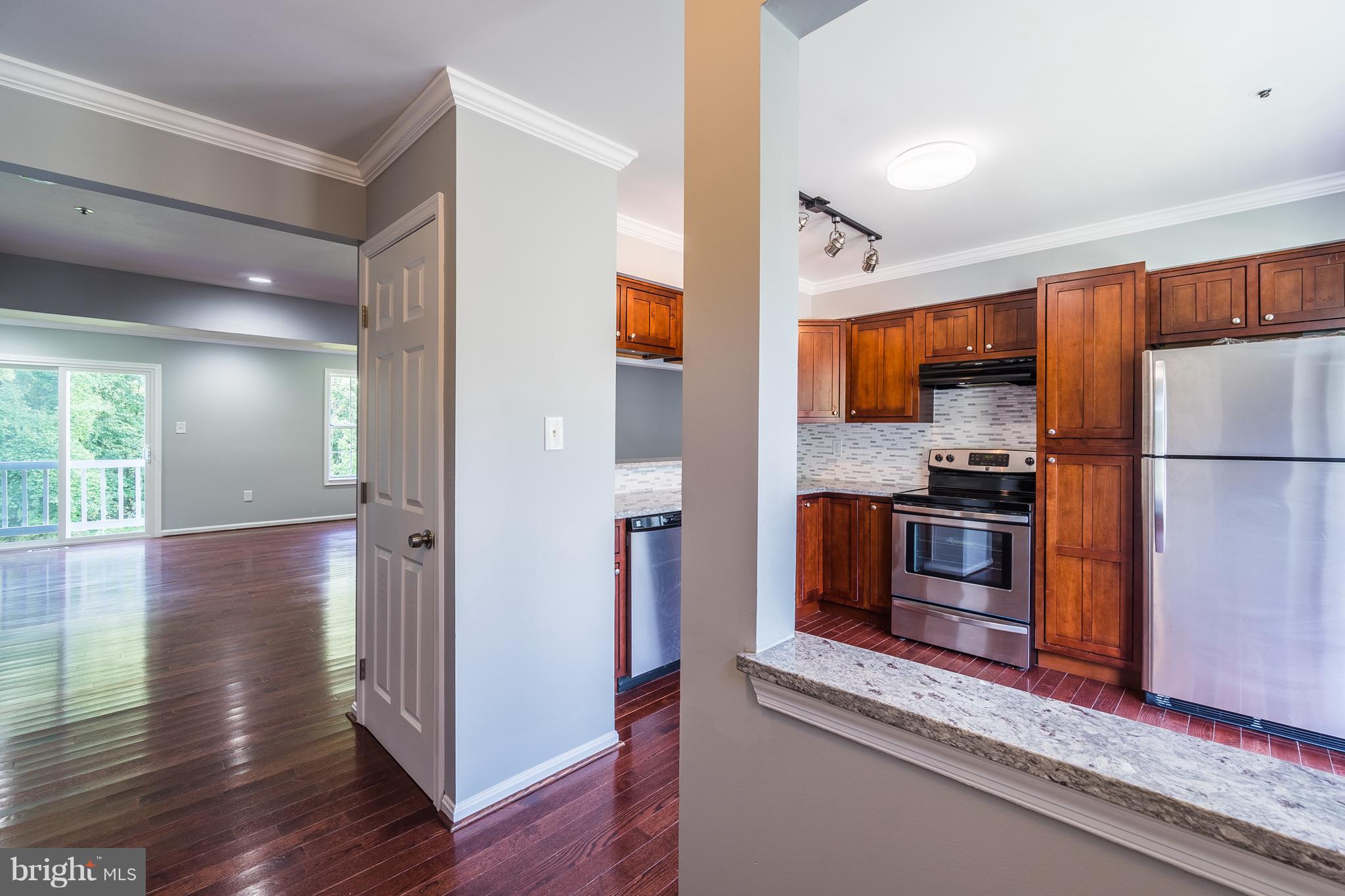 8520 Ritchboro Road District Heights, MD 20747 - Photo 9 of 24 Interior (General)