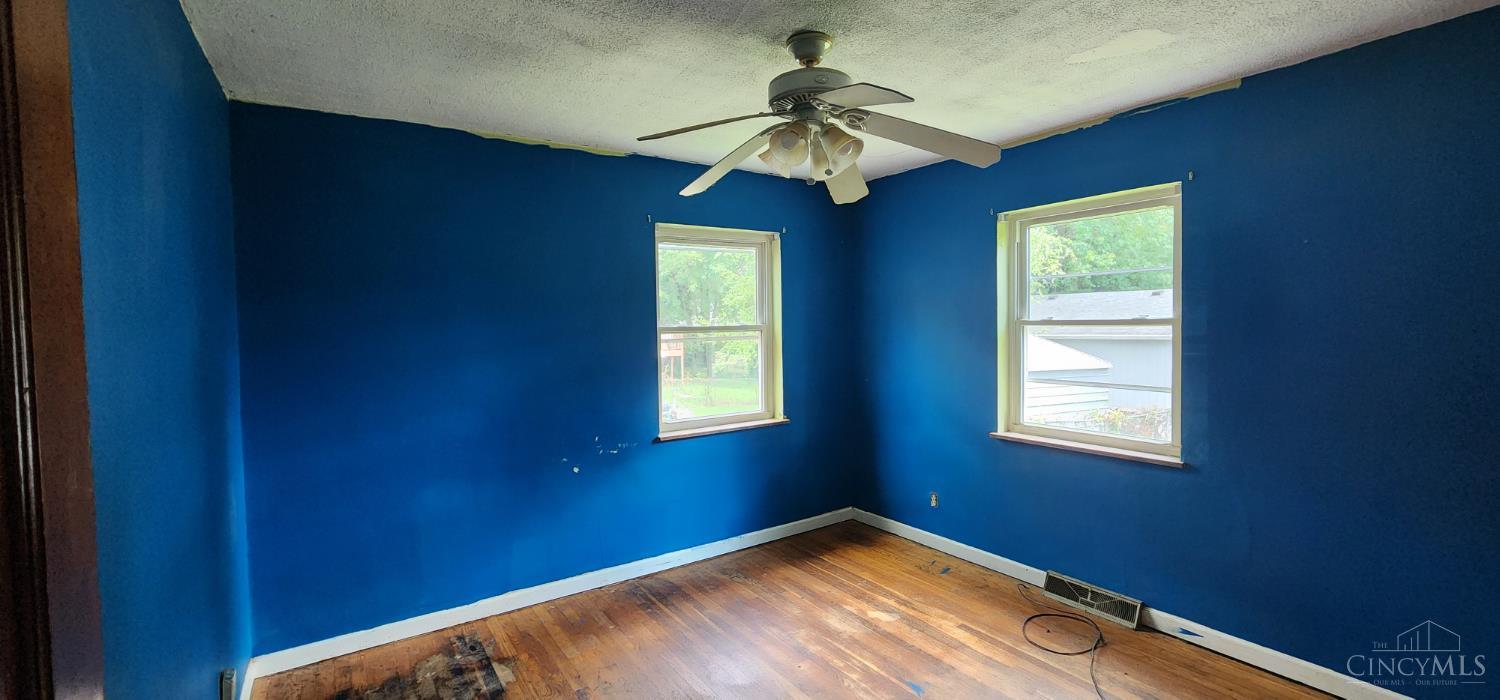 1409 Adams Road Cincinnati, OH 45231 - Photo 12 of 22 Gallery Image 12