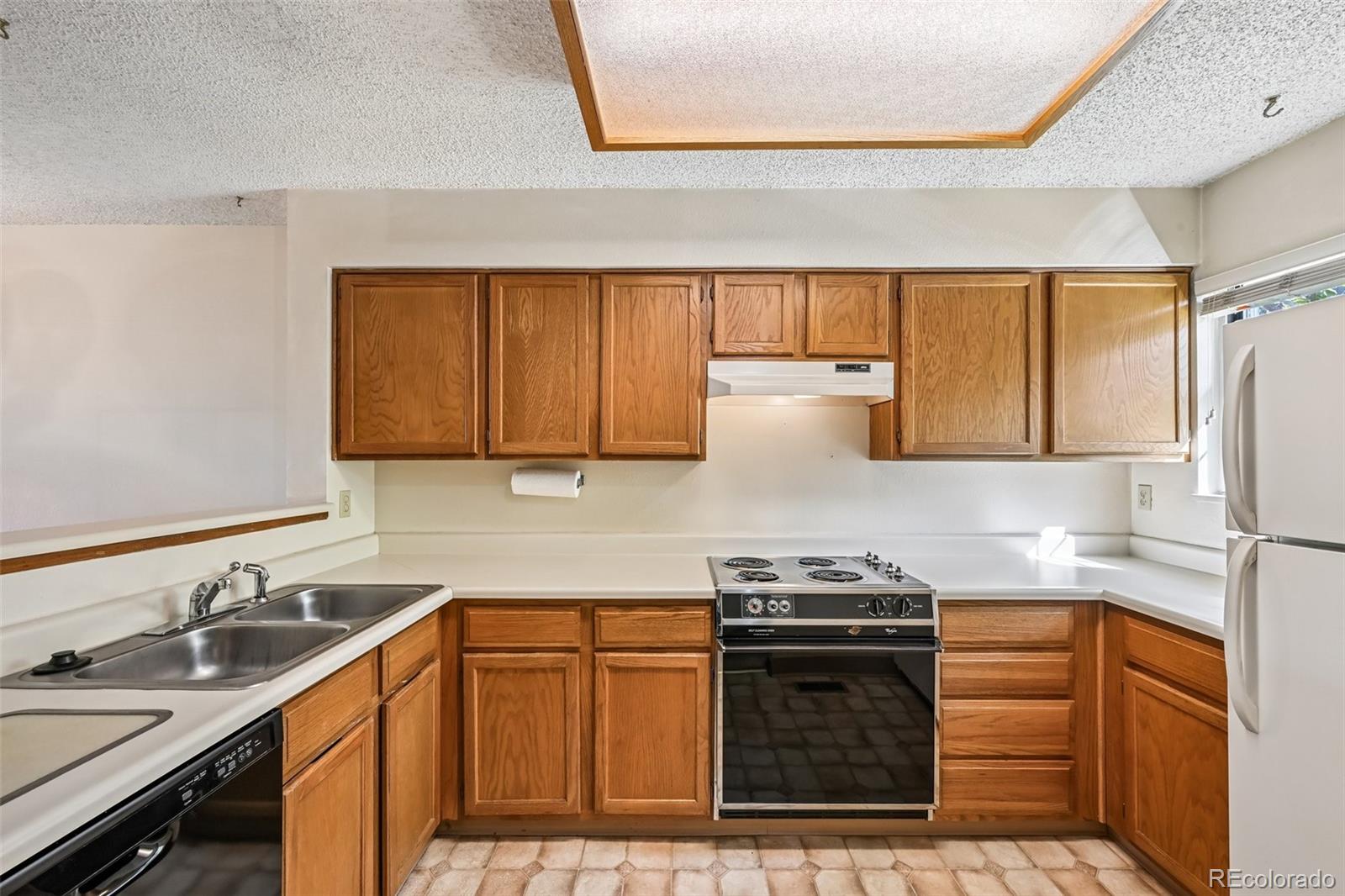 1818 South Quebec Way, Unit 22 Denver, CO 80231 - Photo 15 of 46