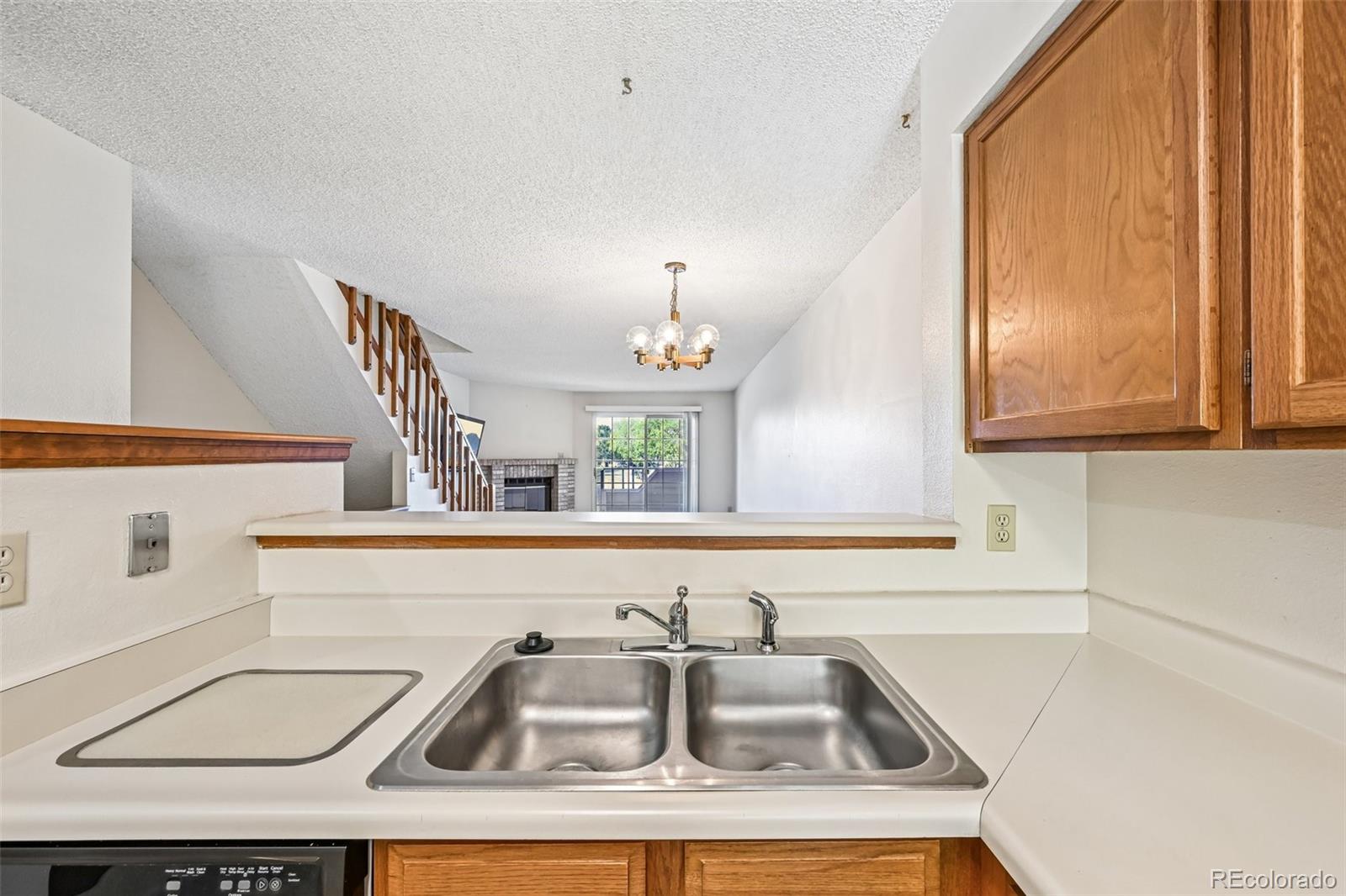 1818 South Quebec Way, Unit 22 Denver, CO 80231 - Photo 17 of 46