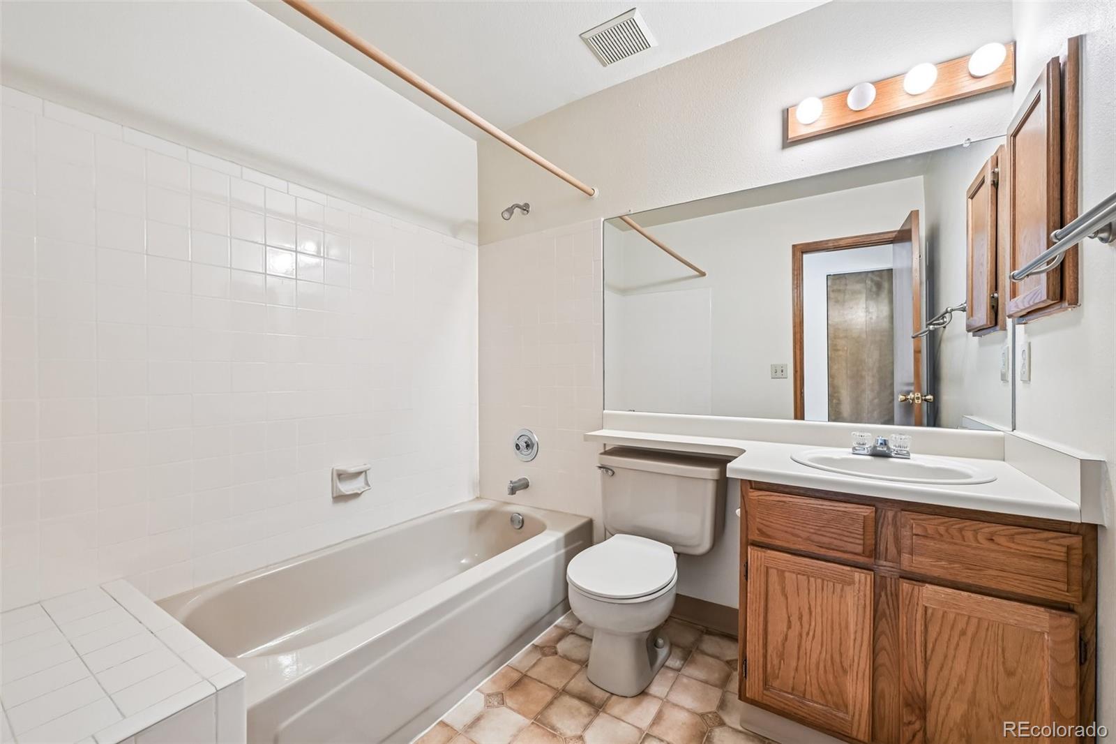 1818 South Quebec Way, Unit 22 Denver, CO 80231 - Photo 22 of 46