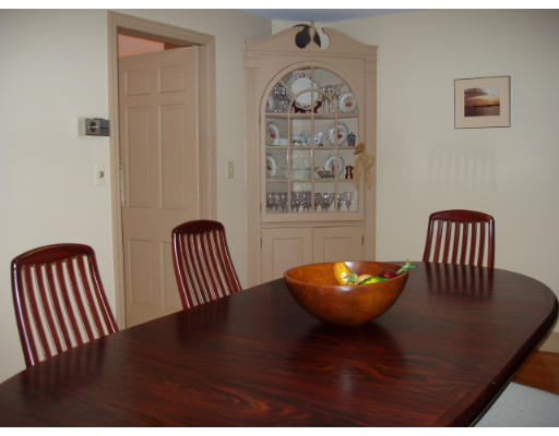 8 Saxon Road Worcester, MA 01602 - Photo 8 of 21 Gallery Image 8