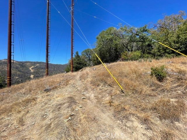 10 Broken Springs Road Oroville, CA 95966 - Photo 4 of 5 Road to the left side of the property.