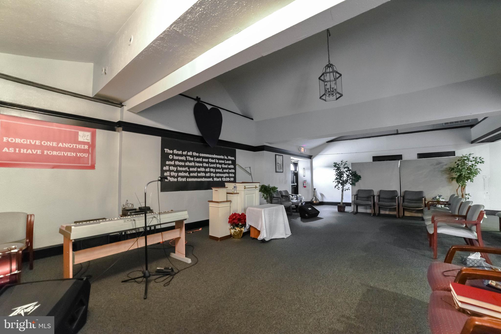 48673 Trapp Road St. Inigoes, MD 20684 - Photo 29 of 39 a room with gym equipment and a table