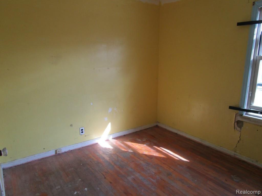 3550 Williams Street Inkster, MI 48141 - Photo 12 of 14 BEDROOM3.jpg