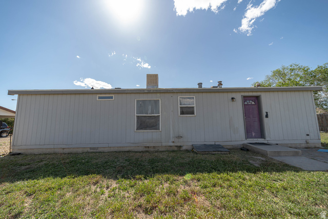 117 Maple Street Wellington, UT 84542 - Photo 24 of 34